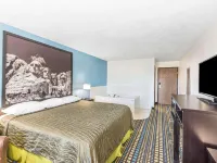Super 8 by Wyndham North Sioux City Hotels in Union County