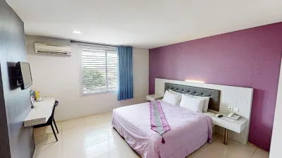 Pax Hotel Jakarta Hotel di Matraman