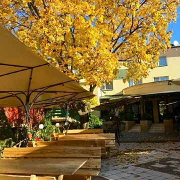 Kompleks Hotelowy Logos