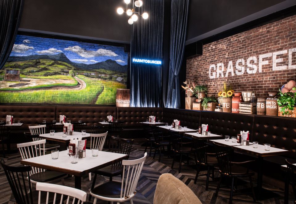 5. 알리즈 호텔 타..