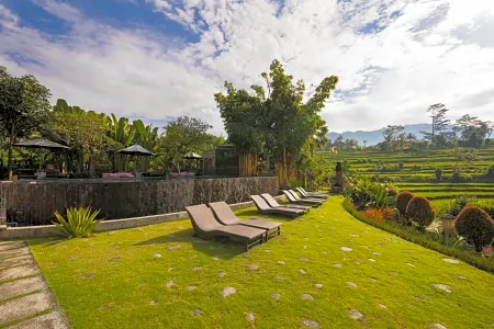 Sawah Indah Villa