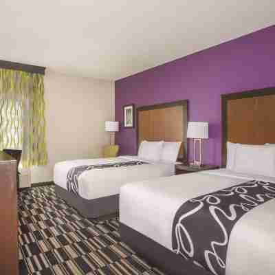 La Quinta Inn & Suites by Wyndham Cedar City Rooms