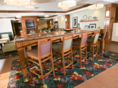 ハンプトン イン ハードリー - アーマスト エリア ハードリーのホテル