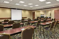 Hampton Inn & Suites Enid - parking