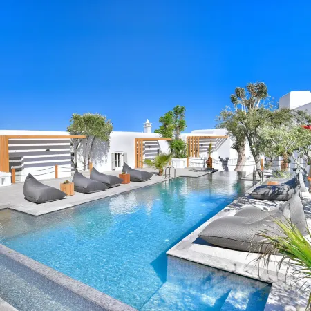 Petinos Hotel