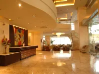 Lancaster Hotel Manila