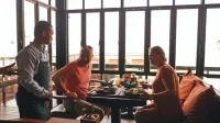 The Cabin Beach Resort - breakfast