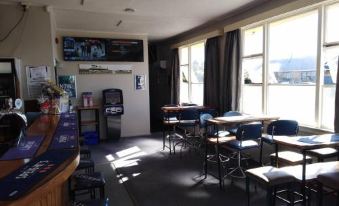 Hokitika Pioneer Hotel