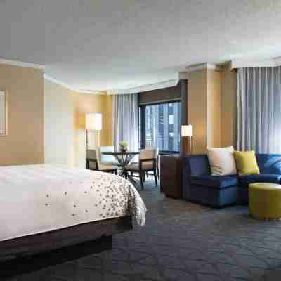 Renaissance Chicago Downtown Hotel Rooms