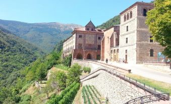 Hostal Monasterio de Valvanera