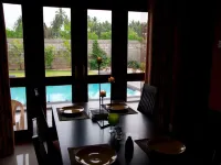 Airport Villa