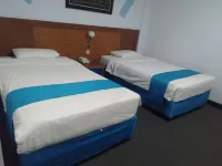 City Hotel Kendari Hotels in Mandonga