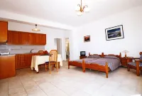 Afrodite Hotel Apartments - balcony