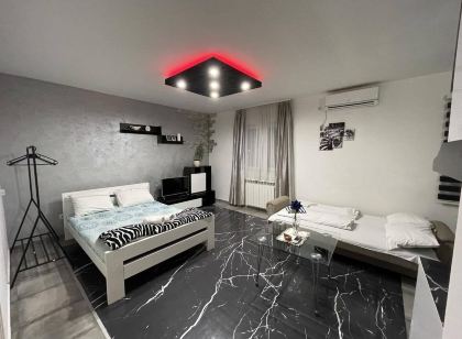 Airport Apartments
