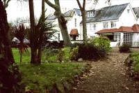 Les Douvres Hotel Hotels in St Pierre Du Bois