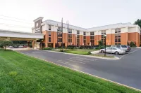 Comfort Inn & Suites Newark - Wilmington Các khách sạn ở Christiana