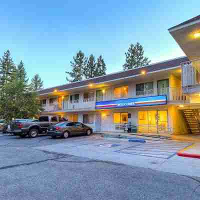 Motel 6 Big Bear Lake, CA Hotel Exterior