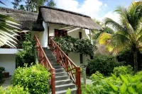 Coin de Mire Attitude Hotels in Calodyne