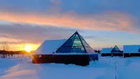 Aurora Pyramid Glass Igloos - 3-Star