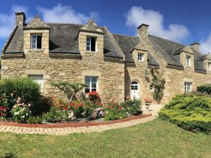 Chambres d'Hotes "Manoir des Quatre Saisons"