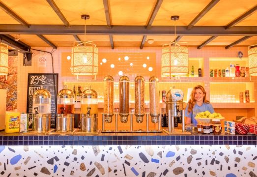 2. 빌라 생텍쥐페리..