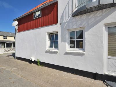 "Fenris" - 200m from the Sea
