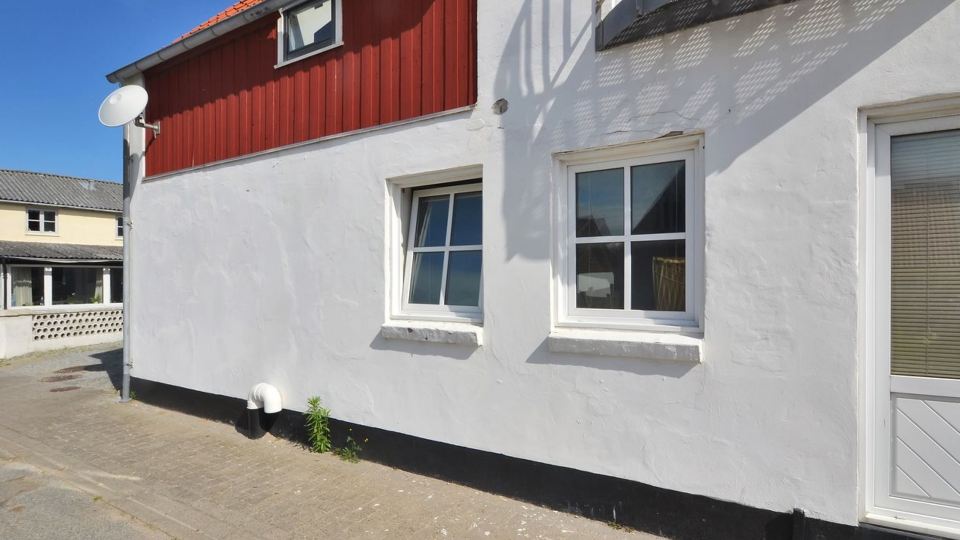 "Fenris" - 200m from the Sea
