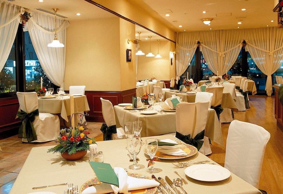 호텔 하베스트 인 요나고의 외관