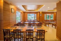 Hotel Batseri Sangla - 朝食