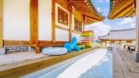 Gyeongju Hanokhotel Chunchugwan Hotels in Gyeongju