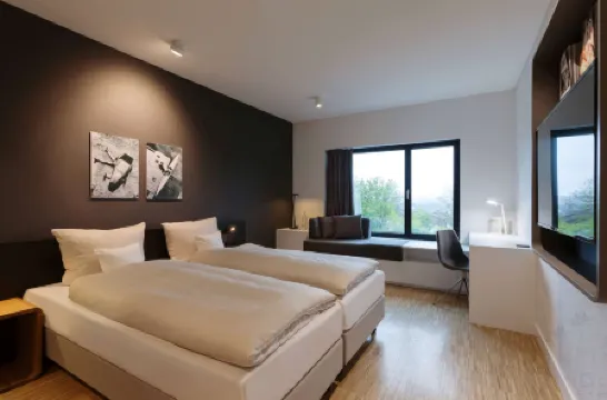 Vienna House by Wyndham Ernst Leitz Wetzlar