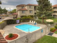 Good Nite Inn Fremont - Uima-altaat