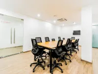 ฟลอรา เรสซิเดนซี - ที่มีที่จอดรถ