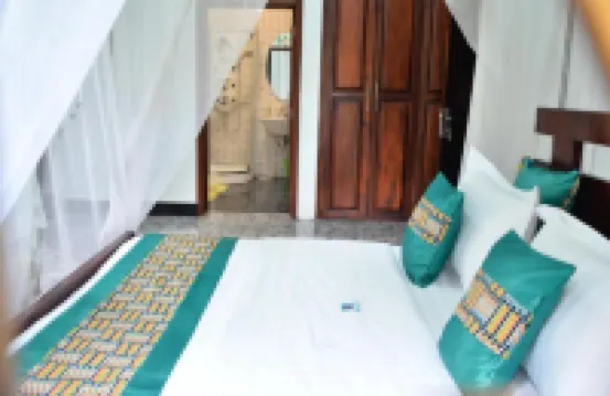 Sheevy"s Bed N Breakfast