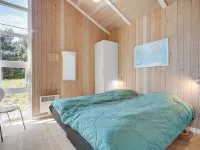 "Winder" - 1.3km from the Sea