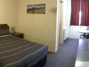 Cooma Motor Lodge Motel