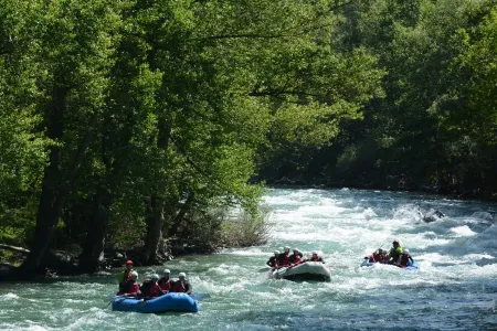 Apartamentos Pessets Adelaida