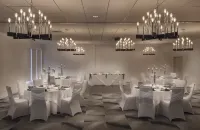 Holiday Inn MONTREAL-LONGUEUIL by IHG - breakfast