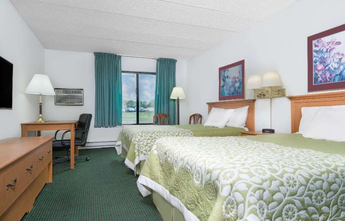 Days Inn by Wyndham St Cloud