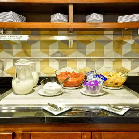 Hyatt Place Albuquerque Uptown