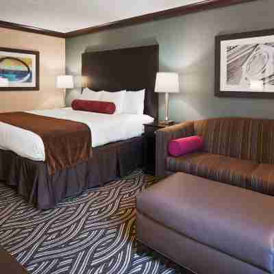 Best Western Plus Kingston Hotel and Conference Center Rooms