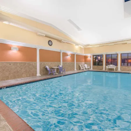 Days Inn by Wyndham Minot