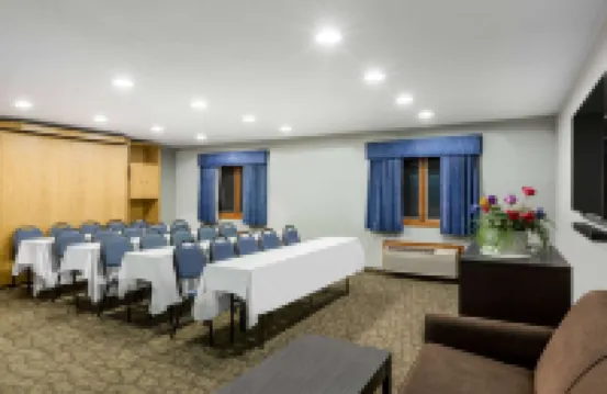 Baymont by Wyndham Pella