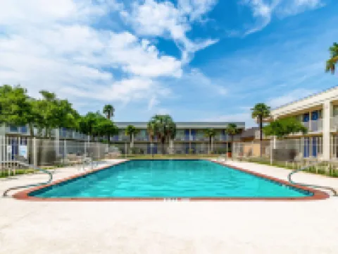 Motel 6 Natchitoches, La Hotels in Natchitoches