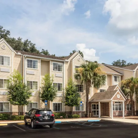 Microtel Inn & Suites by Wyndham Ocala