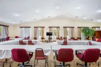 Comfort Inn & Suites Fairborn Near Wright Patterson AFB - WiFi