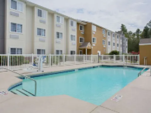 Microtel Inn & Suites by Wyndham Walterboro Hotéis em Colleton County