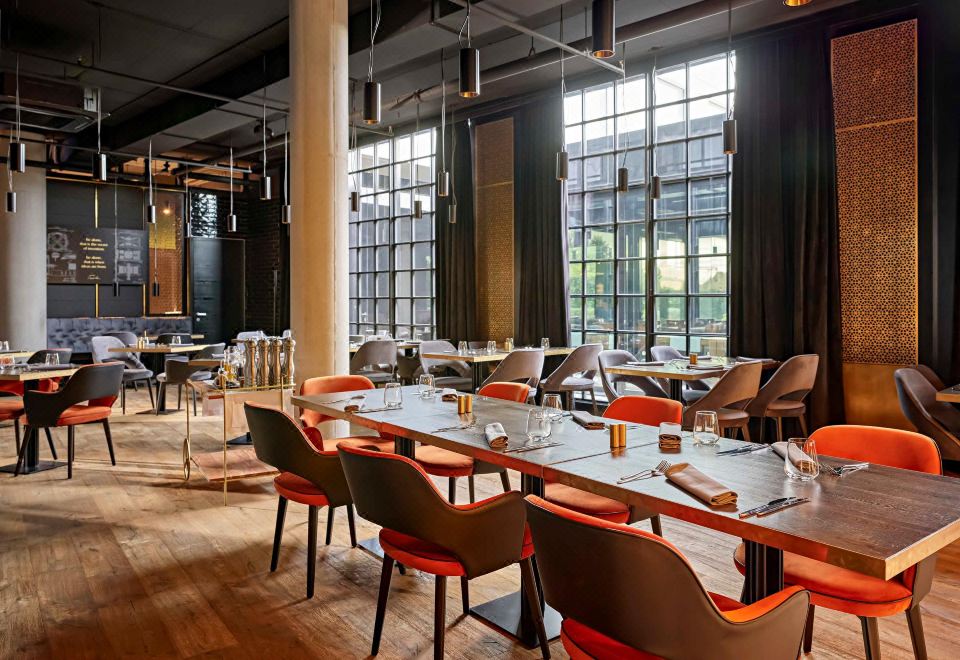 3. 뫼벤픽 자그렙..