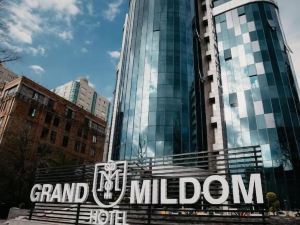 Grand Mildom Hotel