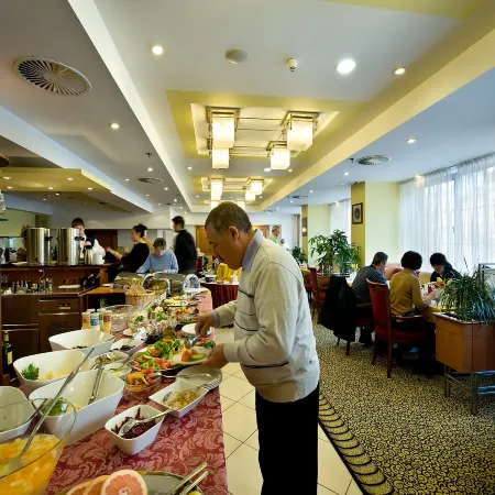 Ramada by Wyndham Prague City Centre